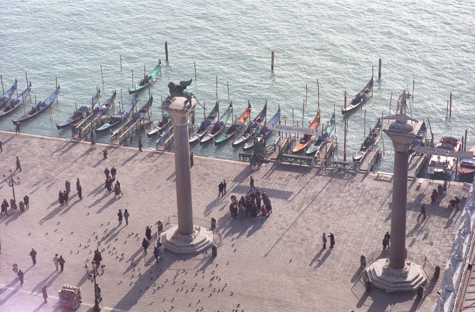 The Rialto Bridge over the Grand Canal in Venice, Italy